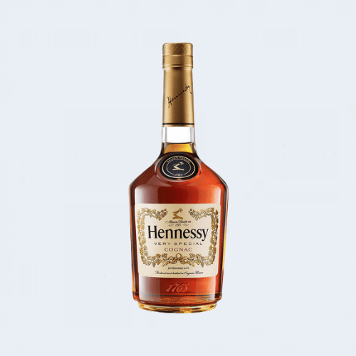 <h4>Hennessey Brandy</h4>
                                    <div class='border-bottom my-3'></div> 
                                    <table id='alt-table' cellpadding='3' cellspacing='1' border='1' align='center' width='80%'>
                                        <thead id='head-dark'><tr><th>Quantity</th><th>Price/Unit</th></tr></thead>
                                        <tr><td class='price'>750ml</td><td class='price'>₹7860</td></tr>
                                    </table>
                                    <b class='text-start'>Description :</b>
                                            <p class='text-justify mt-2'>Hennessey Brandy has a classic brandy taste, with a sweet fruitiness similar to burnt wine mellowed by a pleasant oakiness. You'll find floral and fruit (particularly citrus) notes in these cognacs, and hints of spice, vanilla, and chocolate are common.</p>